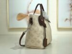 Louis Vuitton Mahina Leather Hina PM - Image 8