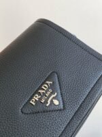 Prada Flap Shoulder Bag Knockoff in Black - Image 6