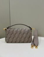 Baguette bag in dove gray - Image 2