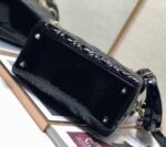 Dior Lady Dior Medium Bag Knockoff in Black - Image 2