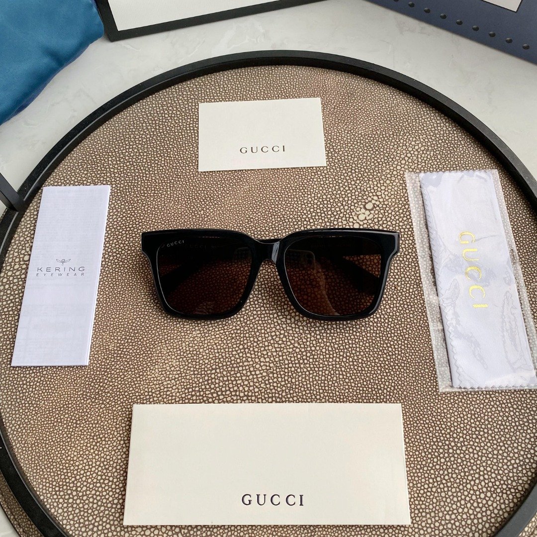 040F0CF3-4F42-7D9C-A499-1679F5B592CE.jpg Gucci acetate sunglasses with logo - Image 1