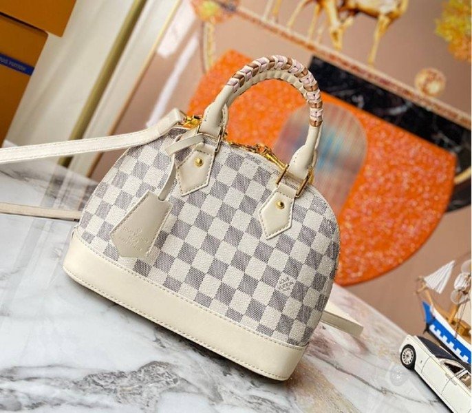 041C9F0B-9C1C-5949-B4D9-76261C767FD4.jpg Louis Vuitton Damier Azur Spring 2022 Alma BB Handbag - Image 1