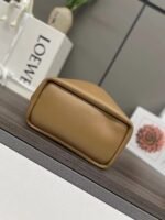 LOEWE Medium Squeeze bag in nappa lambskin - Image 2