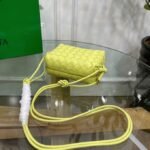 Knockoff Bottega Veneta Loop Small Bag Lantern - Image 8