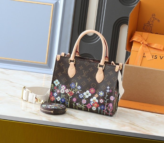 059D15DF-ECC6-838E-2C9B-1E310EE4469B.jpg LV X TM Monogram Canvas Onthego PM - Image 1