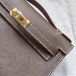 Etoupe Epsom Top Replica Hermes Kelly Pochette Mini Handbag - Image 3