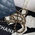 Chanel classic chain wallet - Image 7