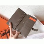 Black Taupe Fake Hermes Bearn Wallet - Image 5
