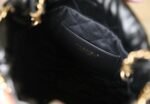 Chanel 22 mini bag - Image 4