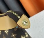 Louis Vuitton Monogram Craggy Voyage Souple Pochette In Chocolate - Image 9