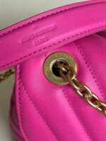 LV NEW WAVE CHAIN BAG - Image 6