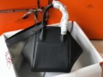 Designer replica Hermes Lindy 26cm handbag in black - Image 6