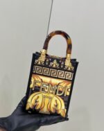 Fendi Sunshine shopper - Image 9