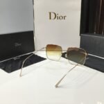 Stellaire Square Sunglasses - Image 2