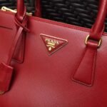 Red Prada Galleria Medium Bag Best Replica - Image 6