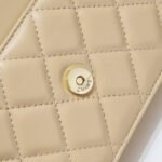 Chanel classic chain wallet - Image 5