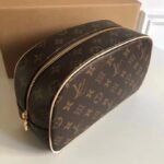 TOILETRY BAG 25 - Image 3