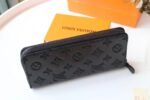 LOUIS VUITTON Wallet Zippy Wallet - Image 4