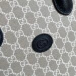 Gucci cherry print medium - Image 7