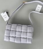 Top Quality Knockoff Bottega Veneta Padded Cassette Bag In Lilas - Image 2