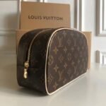 TOILETRY BAG 25 - Image 4