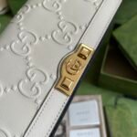 Gucci Leather clutch - Image 6