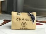 CHANEL TOTE - Image 2