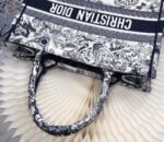 Dior Medium Book Tote Bag Replica in Blue Toile De Jouy Embroidery - Image 3