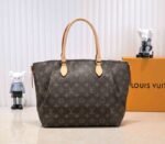 Monogram Canvas Turenne MM - Image 5