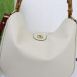 Gucci Diana Medium Shoulder Bag - Image 6