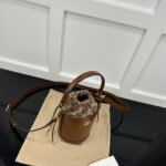 Gucci Ophidia mini bucket bag in brown leather - Image 7