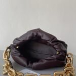 Fake Bottega Veneta The Chain Pouch Bag Fondant - Image 6