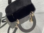 Dior Lady Dior Medium Bag Fake in Noir - Image 7