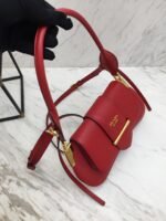 Sidney Saddle Bag - Image 8