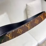 LV Diamond Plug Outlet - Image 6