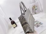 Dior Book Tote-Medium - Image 7