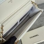 Chanel classic chain wallet - Image 2