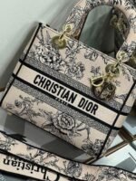 Dior Lady D-Lite Medium Bag Knockoff in Powder Jardin Botanique Embroidery - Image 6