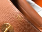 Luxury replica Hermes Lindy 26cm handbag in gold - Image 4