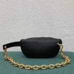 Replica Bottega Veneta The Pouch Belt Bag Black - Image 4