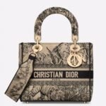 Dior Lady D-Lite Medium Bag Fake in Beige Toile de Jouy Voyage Embroidery