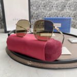SQUARE-FRAME SUNGLASSES - Image 2