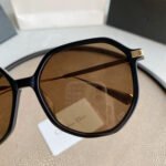 Round Sunglasses - Image 4