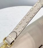 Top Quality Fake Fendi Medium Baguette Bag In White - Image 9