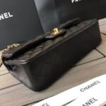 Chanel Flap Bag in Black - Image 5
