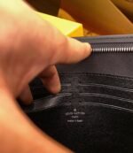 POCHETTE VOYAGE MM - Image 9