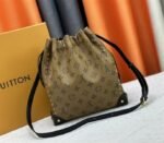 Monogram Reverse Canvas Noe Trunk PM - Image 3