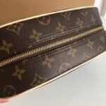 TOILETRY BAG 25 - Image 7