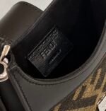 MINI PHONE BAG - Image 4