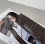 Top Quality Replica Bottega Veneta Cassette Bag In Fondant - Image 3